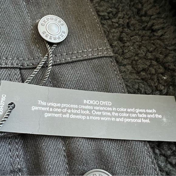 Express mens black denim fur lined jacket. - Picture 10 of 12